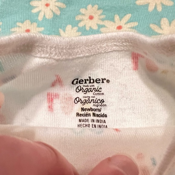 Newborn Girl Clothing Bundle Sleepers Mittens Organic Cotton Onesies Colorful - Picture 7 of 7